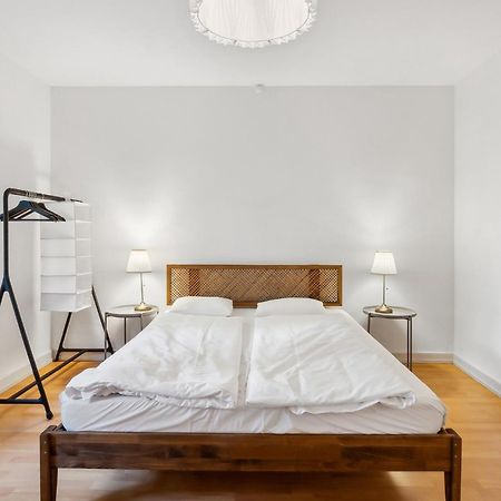 Homey Comfort In Oerlikon Zürich Exteriör bild