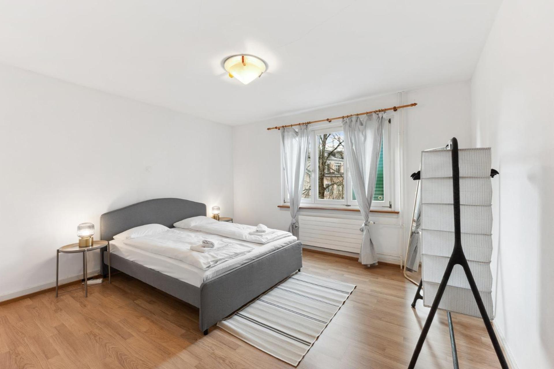 Homey Comfort In Oerlikon Zürich Exteriör bild