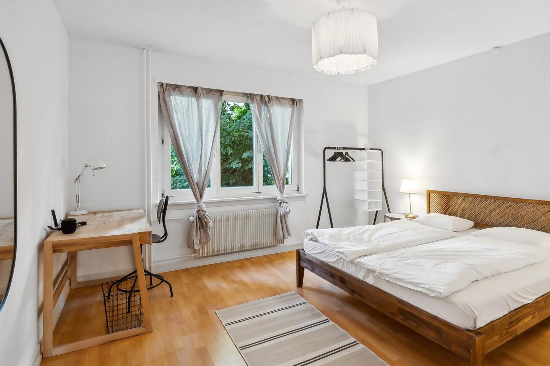 Homey Comfort In Oerlikon Zürich Exteriör bild