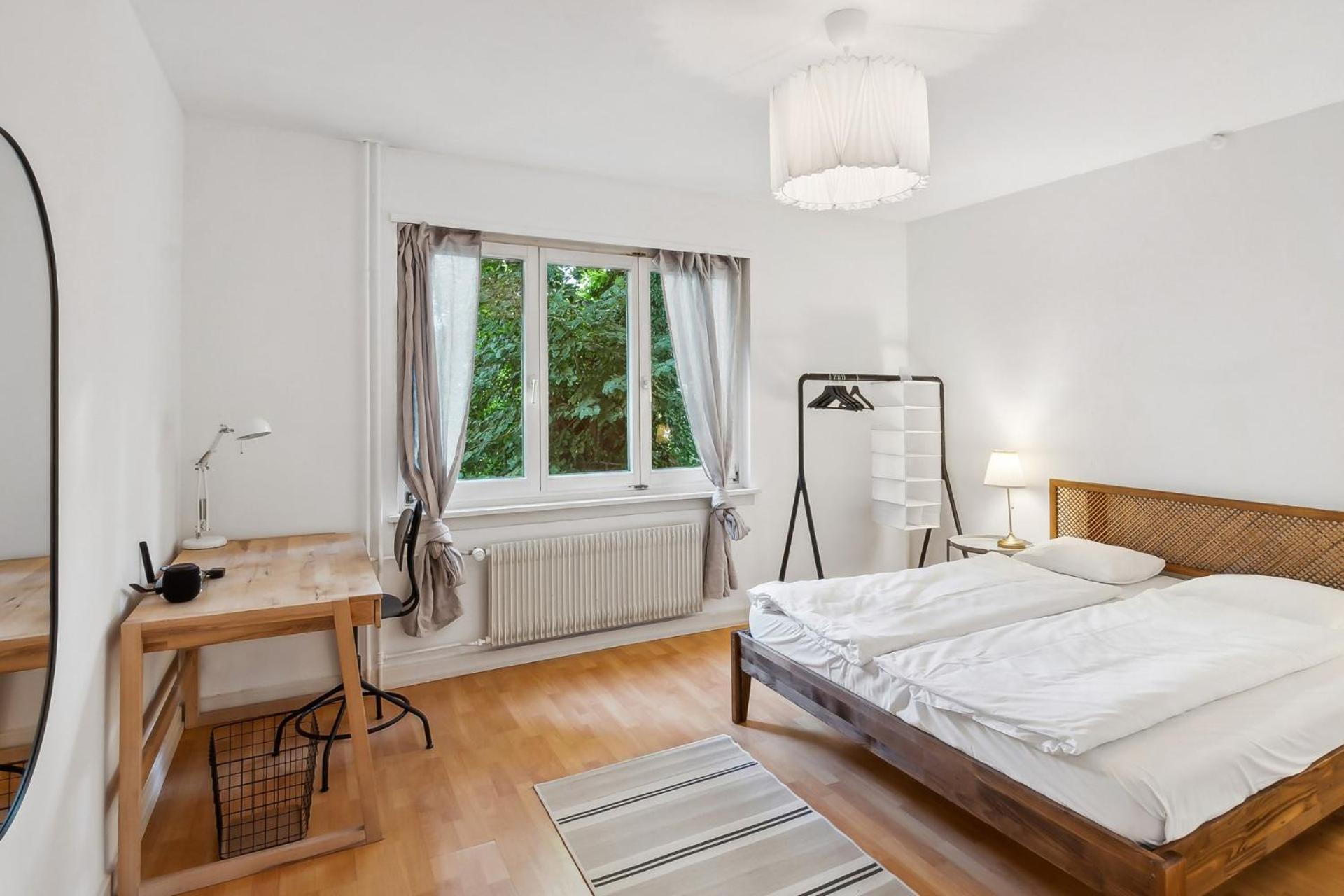 Homey Comfort In Oerlikon Zürich Exteriör bild