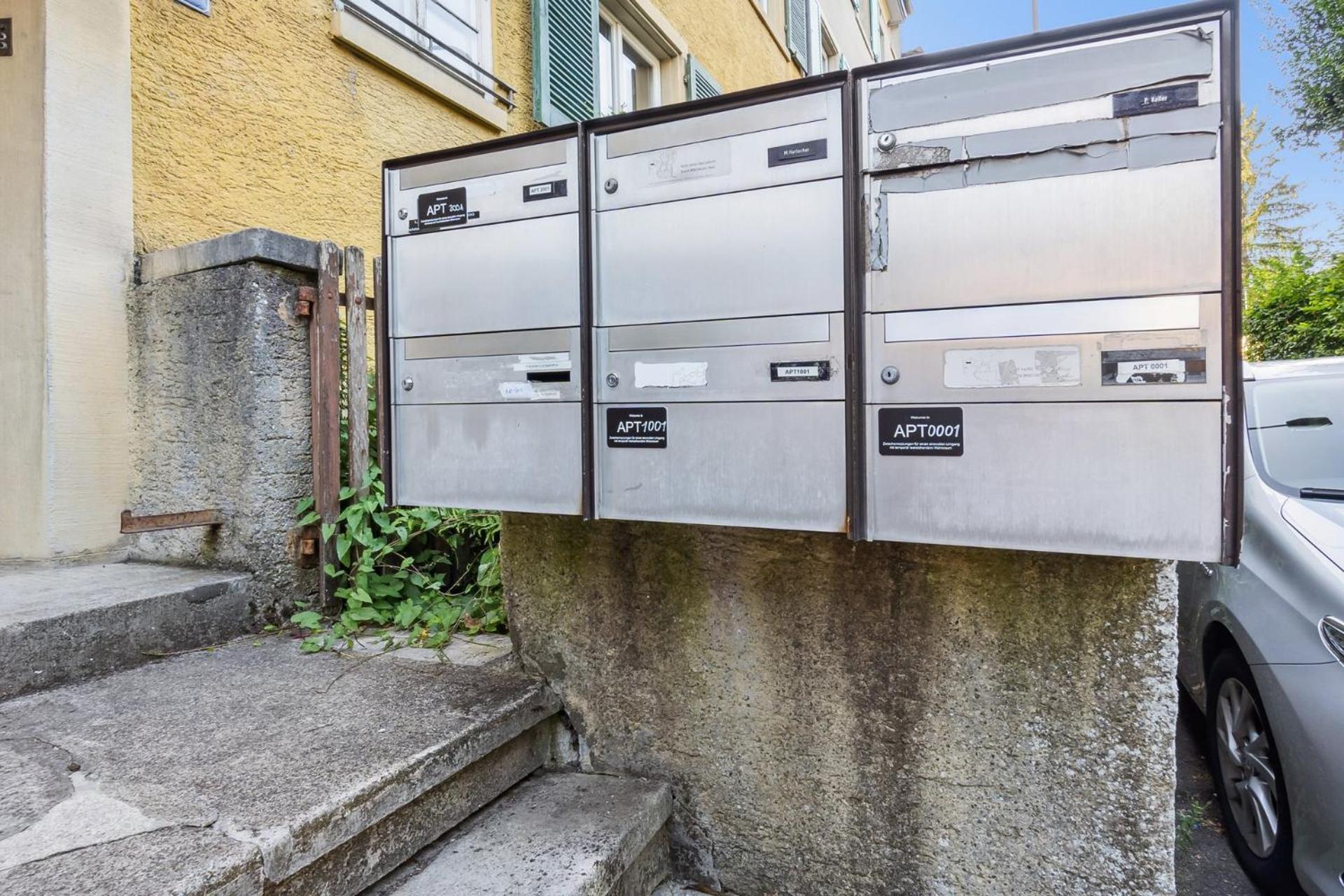 Homey Comfort In Oerlikon Zürich Exteriör bild